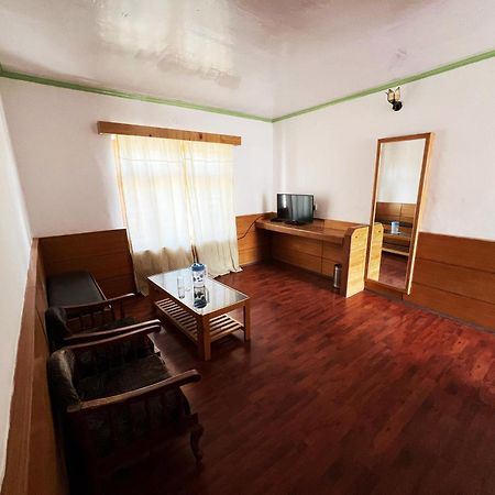 Hotel Lumbini Leh Extérieur photo